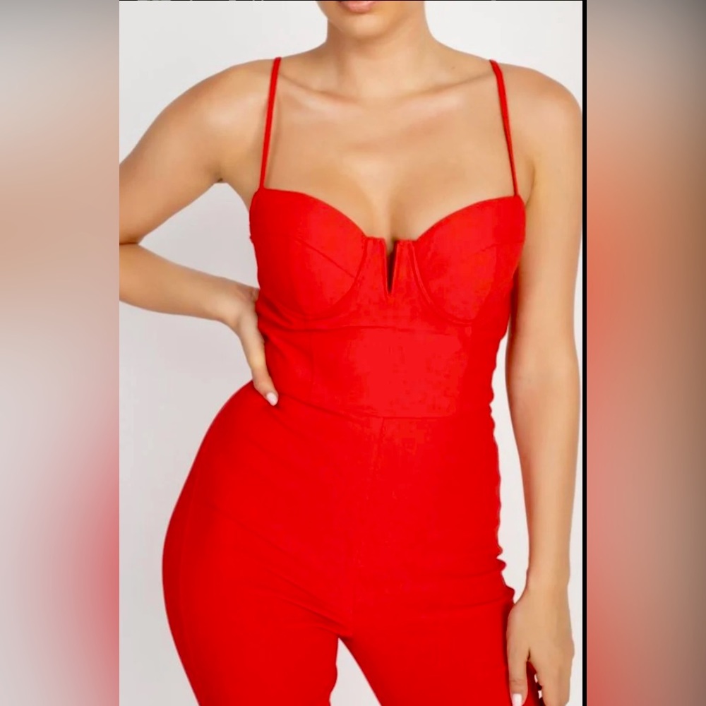 Haute Mode BLACK V Wire Jumpsuit Brand new Size large